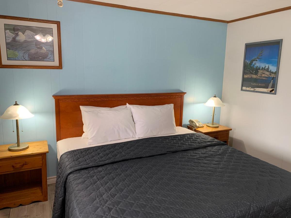 Town & Country Motel Parry Sound Dış mekan fotoğraf